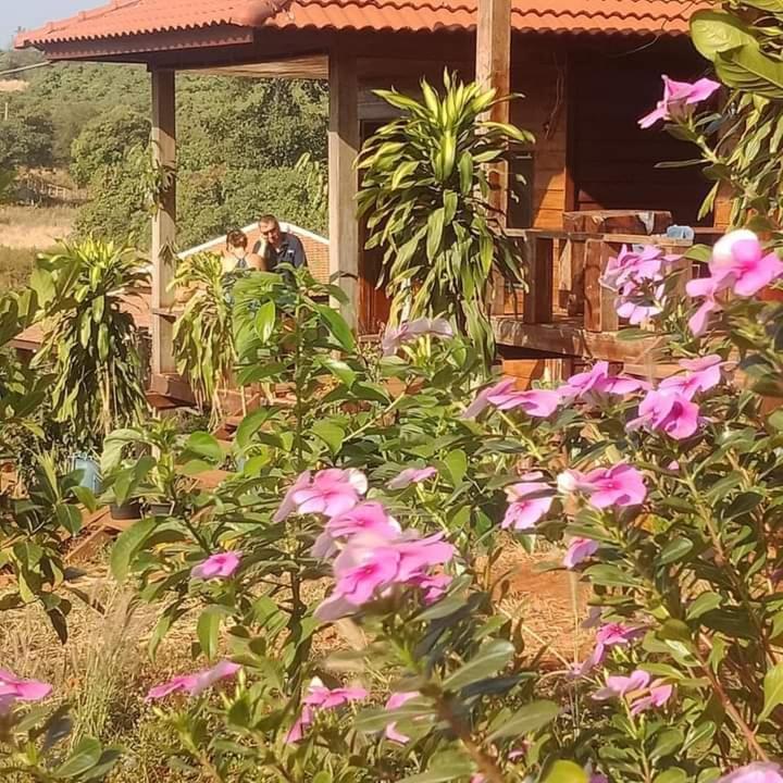 Happy Bungalow & Trekking بانلونغ المظهر الخارجي الصورة